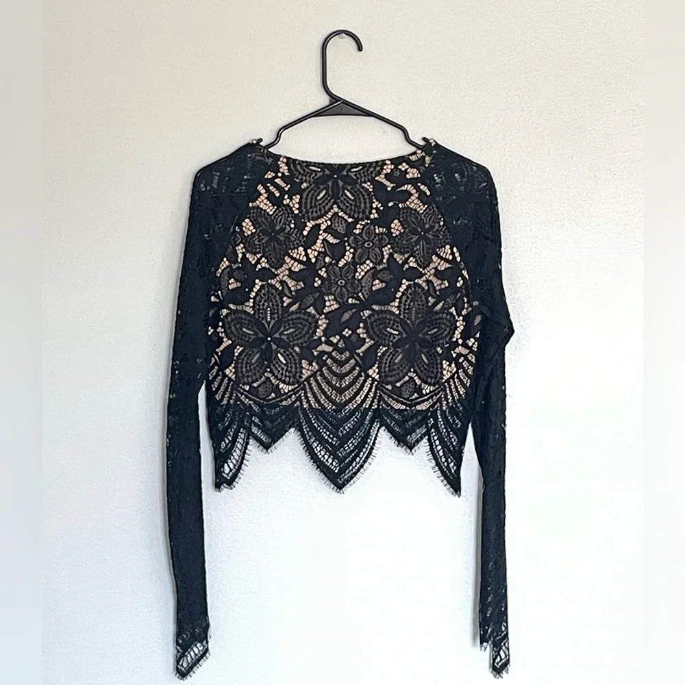 FL&L “Guava” Lace Top - Picture 3 of 4